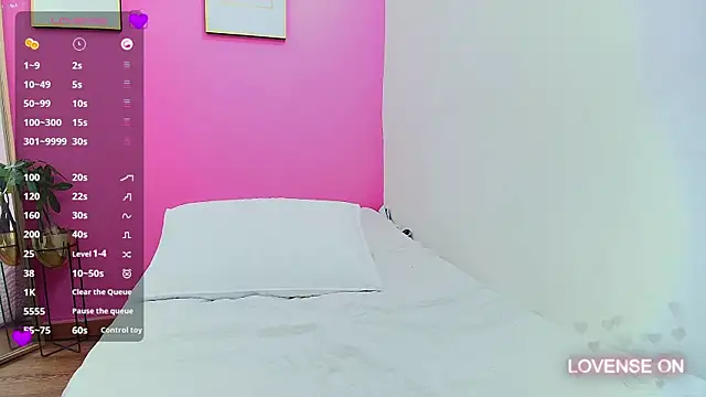 hornybarelylegalgirl online show from 03/05/25, 03:29