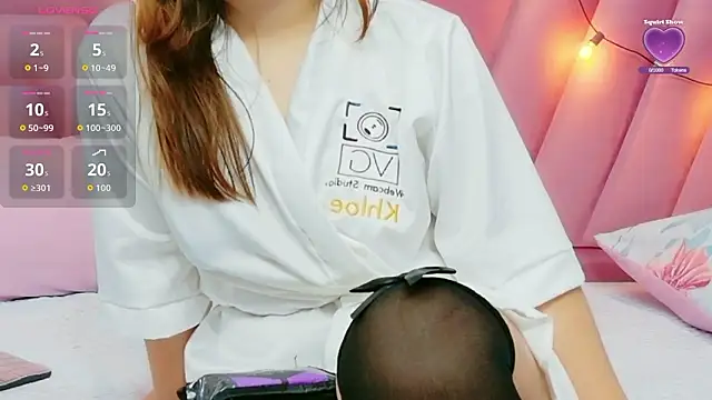 hornybarelylegalgirl online show from 03/11/26, 12:43