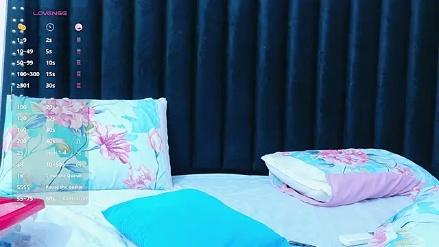 hornybarelylegalgirl online show from 02/06/26, 12:23