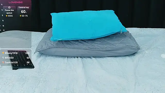 hornybarelylegalgirl online show from 03/02/26, 12:22