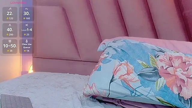 hornybarelylegalgirl online show from 12/23/25, 12:22