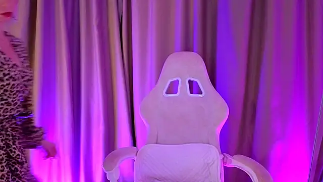 bubbling crush online show from 03/19/25, 10:09