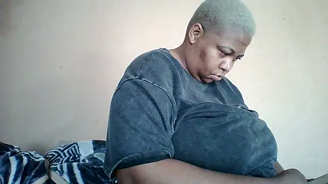 bustyboobs6 online show from 01/18/26, 08:29