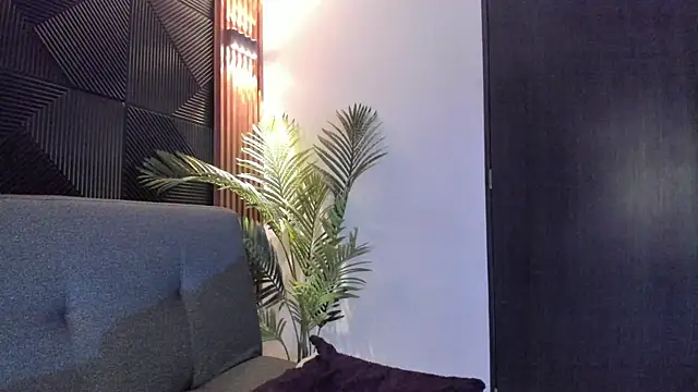 amber kanne online show from 12/07/24, 07:38