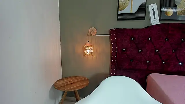 angela nix online show from 03/27/26, 03:24