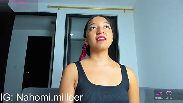 NAHOMI MILLER online show from 10/30/25, 12:09