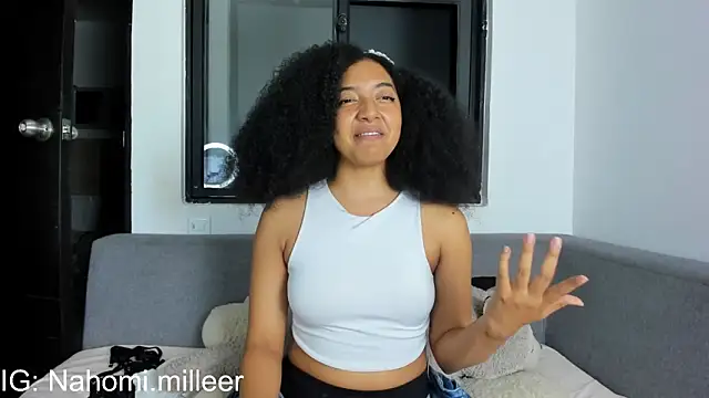 NAHOMI MILLER online show from 12/19/25, 07:55