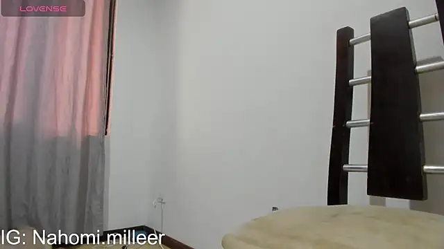 NAHOMI MILLER online show from 10/03/25, 04:08