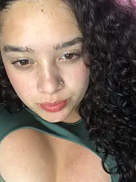 Snapshot of Julieta_333 chatting on 03/20/25, 05:57 Julieta 333 online show from 03/20/25, 05:57