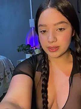 Julieta 333 online show from 04/08/26, 11:44