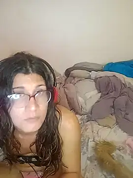 Snapshot of candela_caliente chatting on 10/12/25, 03:30 candela caliente online show from 10/12/25, 03:30
