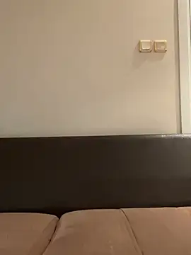 Snapshot of Dreamy_Kitty chatting on 02/04/25, 04:29 Dreamy Kitty online show from 02/04/25, 04:29