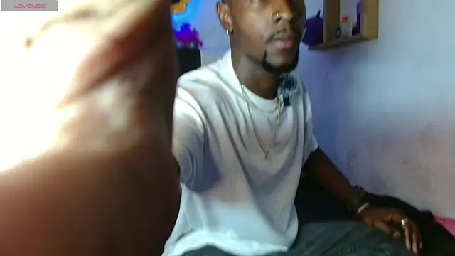 Aroonpapisex online show from 03/28/26, 04:13