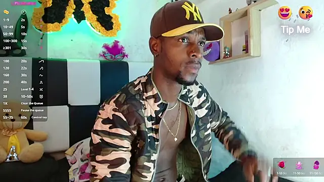 Snapshot of Aroonpapisex chatting on 03/04/26, 12:35 Aroonpapisex online show from 03/04/26, 12:35