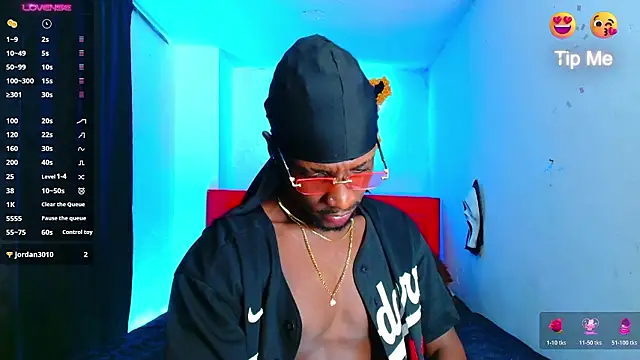 Aroonpapisex online show from 03/07/26, 01:23