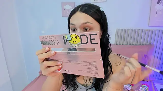 lana boomer online show from 06/19/26, 08:03