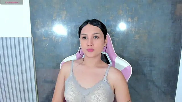 lana boomer online show from 10/17/25, 08:10