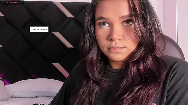 Carolina Evanss online show from 03/26/26, 04:00