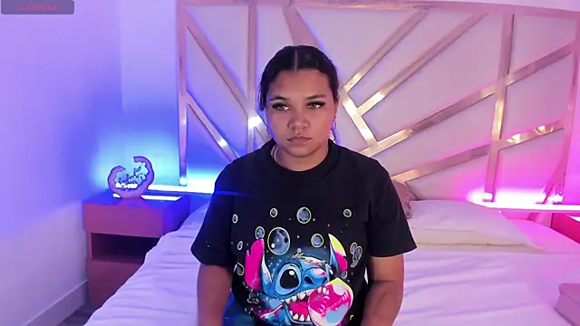 Carolina Evanss online show from 10/17/25, 11:34