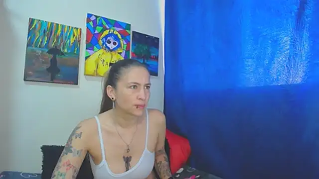 Leyla Horny Bg online show from 11/07/25, 11:48