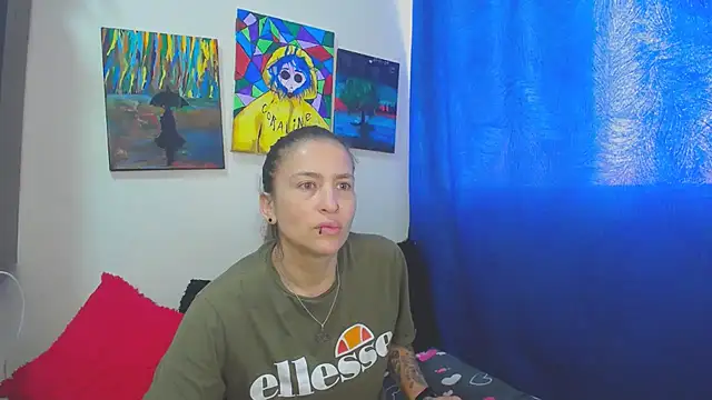 Leyla Horny Bg online show from 11/11/25, 12:11