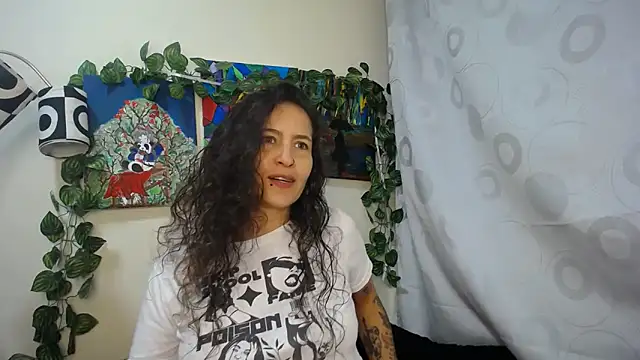 Leyla Horny Bg online show from 04/22/26, 11:44