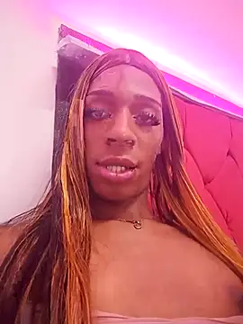lucianadolll online show from 04/22/26, 10:00