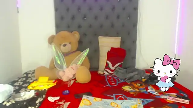 lucianadolll online show from 10/20/25, 08:04