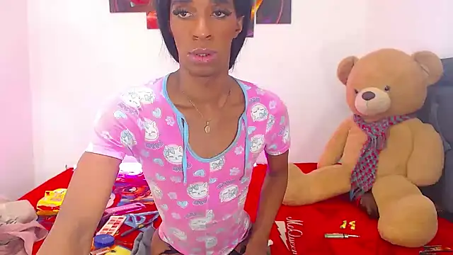 lucianadolll online show from 11/07/25, 05:12