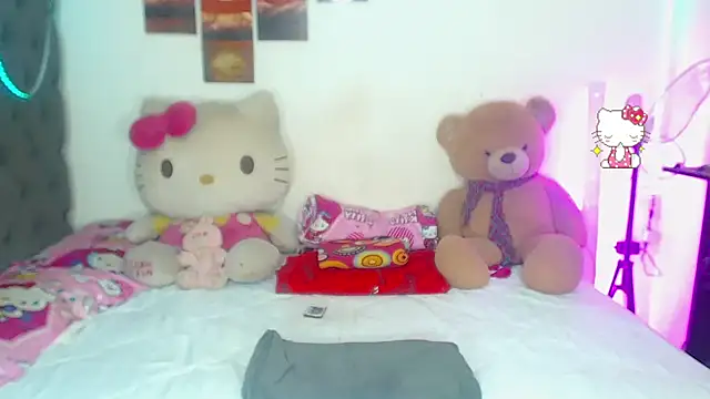 lucianadolll online show from 02/09/26, 08:18