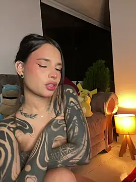 alessia iris19 online show from 02/09/25, 03:22