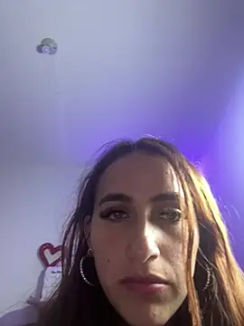 Snapshot of Evil_sammy chatting on 02/20/25, 04:18 Evil sammy online show from 02/20/25, 04:18