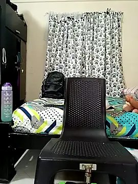 Snapshot of Stylevoluptuousvycky chatting on 12/05/25, 12:21 Stylevoluptuousvycky online show from 12/05/25, 12:21