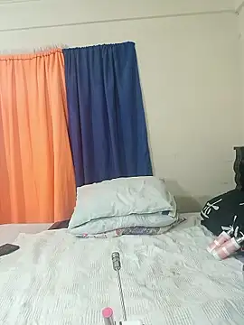 Snapshot of Stylevoluptuousvycky chatting on 01/11/26, 11:00 Stylevoluptuousvycky online show from 01/11/26, 11:00