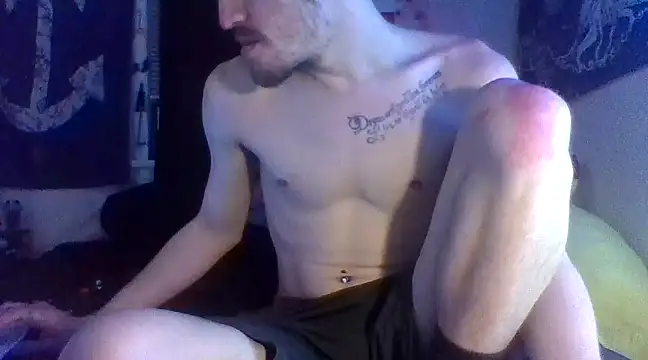 Snapshot of ATwinkie chatting on 03/08/25, 11:28 ATwinkie online show from 03/08/25, 11:28