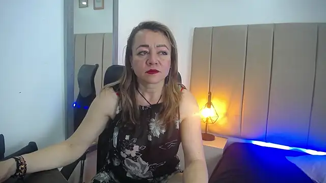 Snapshot of Lupiita223 chatting on 03/05/25, 12:55 Lupiita223 online show from 03/05/25, 12:55