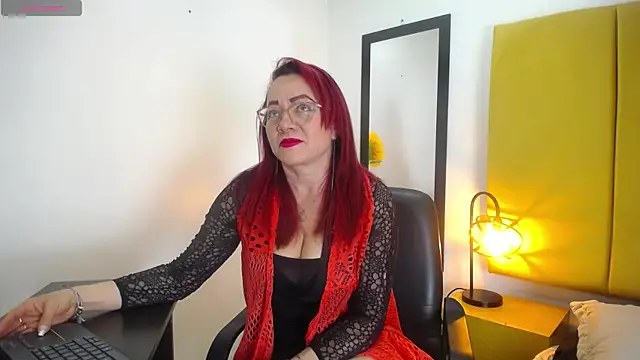 Snapshot of Lupiita223 chatting on 09/23/25, 01:18 Lupiita223 online show from 09/23/25, 01:18