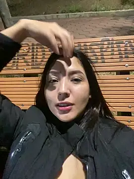 Snapshot of licky_lu chatting on 02/07/25, 01:58 licky lu online show from 02/07/25, 01:58