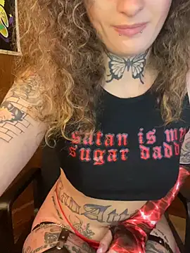 BlazyKitsune- online show from 02/21/25, 03:21