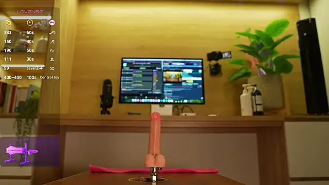 Snapshot of lana_kane_ chatting on 12/23/25, 11:09 lana kane online show from 12/23/25, 11:09