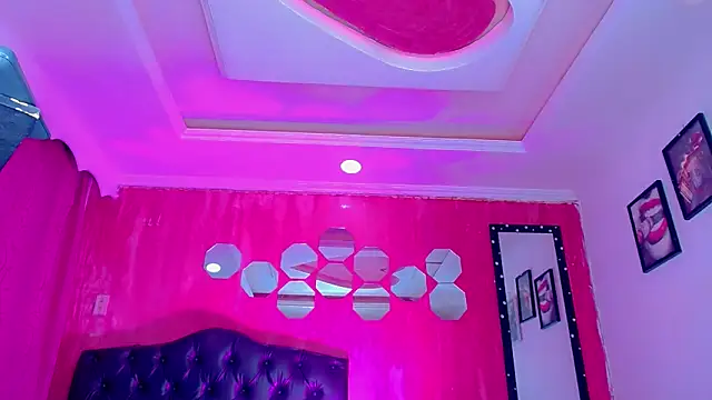 TiffanyMackensyy online show from 02/26/26, 01:16