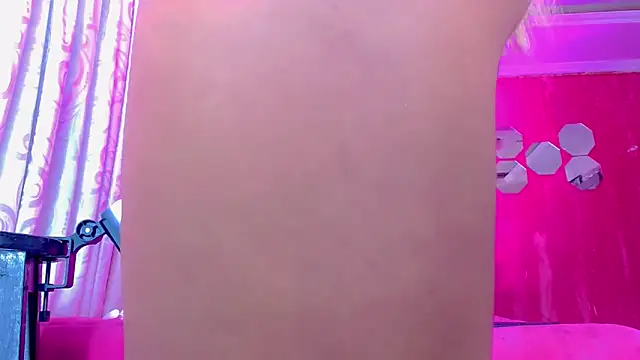 TiffanyMackensyy online show from 03/29/26, 11:28