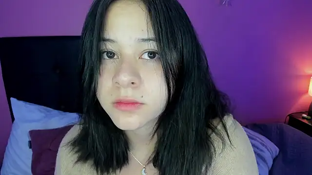 Snapshot of agnes_213 chatting on 09/10/25, 12:15 agnes 213 online show from 09/10/25, 12:15