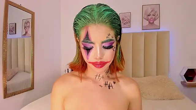 Catvalentine  online show from 11/01/25, 01:45