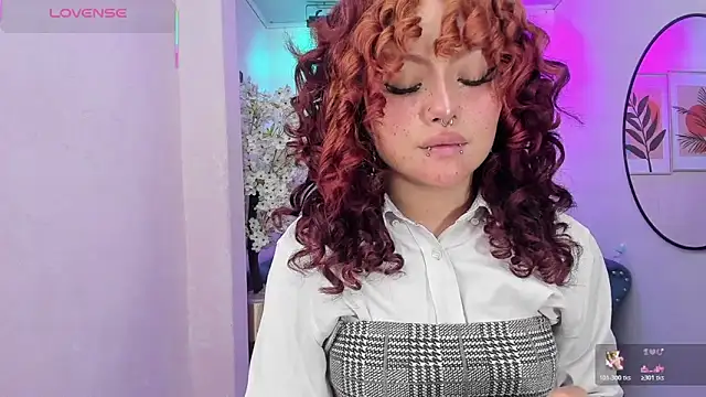 Theia moon online show from 11/18/25, 01:47