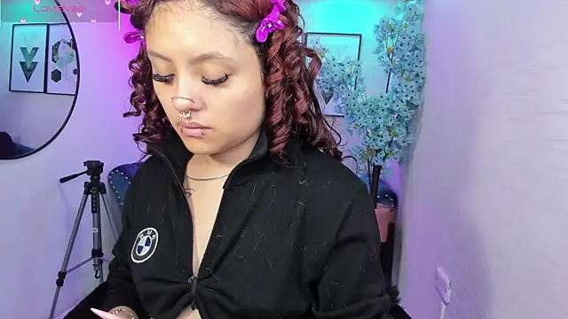 Theia moon online show from 04/07/26, 12:40