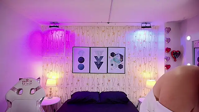 Theia moon online show from 03/16/25, 04:09