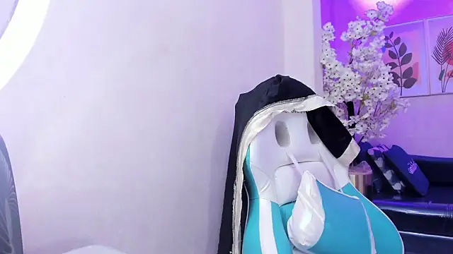 Theia moon online show from 10/11/25, 01:23