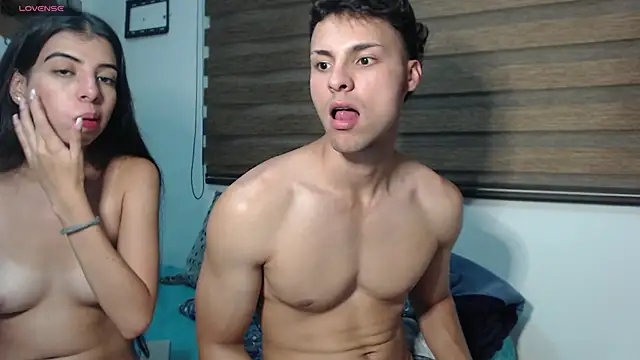 Snapshot of AshleyandTyler chatting on 02/24/25, 11:52 AshleyandTyler online show from 02/24/25, 11:52