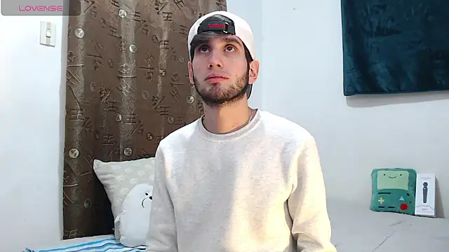 Thhiago tay online show from 12/01/25, 07:26